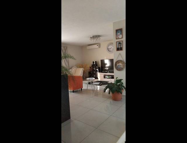 6 BEDROOM HOUSE FOR SALE IN ELANDSPARK